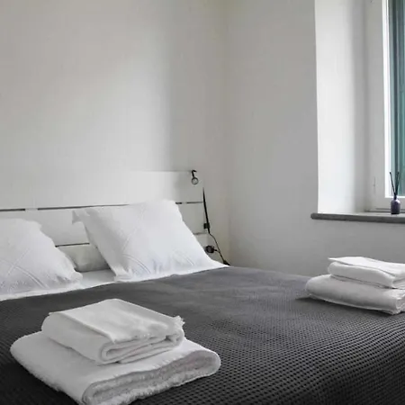 Waterfront Balcony I Grani 1 Resort Style Suite Livorno Buitenkant foto
